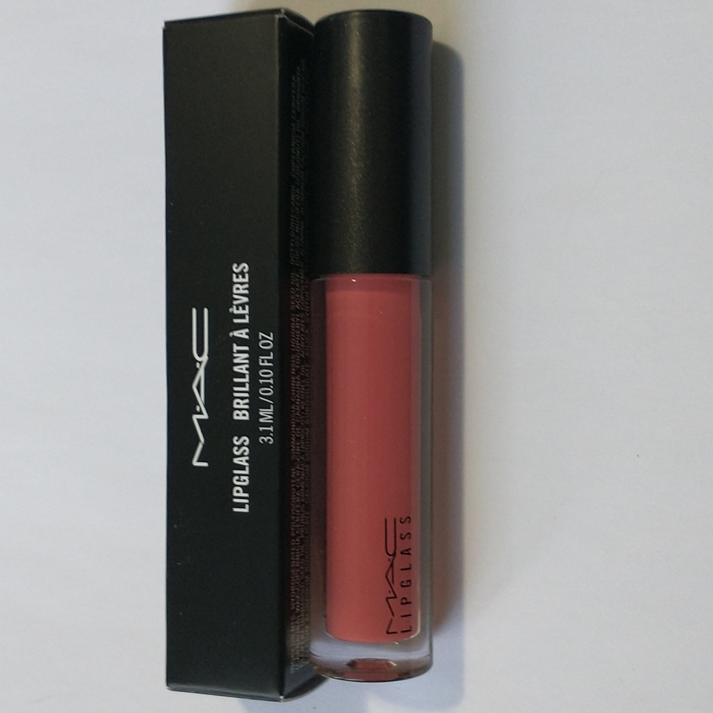 Lipglass